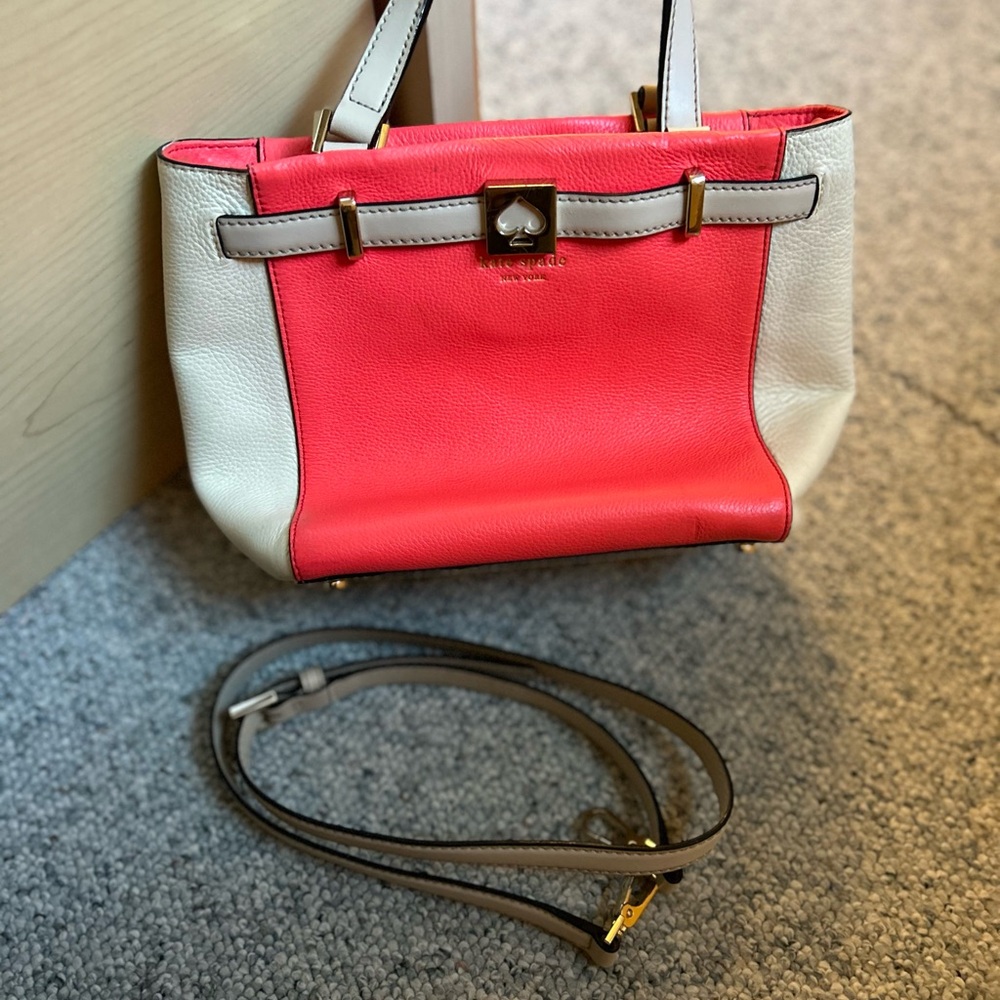 Kate Spade bag ***excellent condition !!***